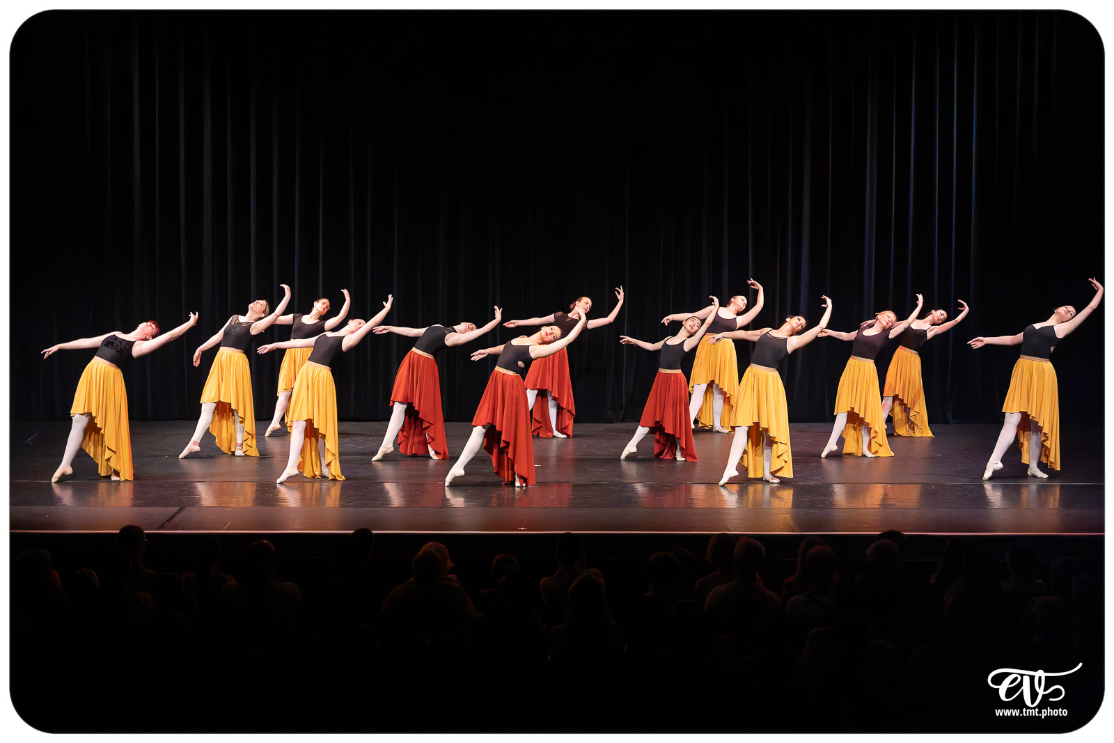 ECOLE DE DANSE CÉCILE ADAMOW
